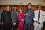 Poonam Sinha, Luv Sinha, Shatrughan Sinha at bash hosted for him by Pahlaj Nahlani in Mumbai on 26th Sept 2014 (33)_54269e5b9ed1f.JPG
