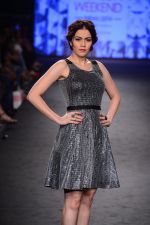 Model walks for Karan Johar_s Vero Moda Marquee at Myntra fashion week day 1 on 3rd Oct 2014 (152)_5431312b4bcf0.JPG