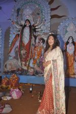 Rituparna Sengupta at DN Nagar Durga pooja in Andheri, Mumbai on 1st Oct 2014 (43)_54312307f1073.JPG