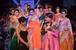 Sunil Grover, Mandira Bedi walk the ramp for Mandira Bedi Show on day 3 of Myntra fashion week on 5th Oct 2014 (416)_54313db63dae6.JPG