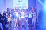 Hrithik Roshan walks for HRX at Myntra Fashion Weekend Finale in Mumbai on 5th Oct 2014 (89)_54321feda7d45.JPG