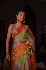 Model walks for Maheka Mirpuri_s show for cancer cause in Taj Hotel, Mumbai on 6th Oct 2014(944)_54338988c2536.JPG