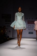 Model walk the ramp for Atsu Show on wills day 1 on 8th Oct 2014  (24)_54355f267a4c5.JPG