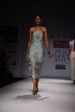 Model walk the ramp for Atsu Show on wills day 1 on 8th Oct 2014  (59)_54355f771d96e.JPG