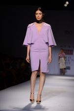Model walk the ramp for Atsu Show on wills day 1 on 8th Oct 2014  (71)_54355f8fe81d8.JPG