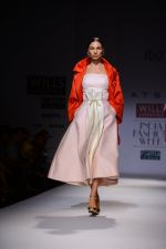 Model walk the ramp for Atsu Show on wills day 1 on 8th Oct 2014  (82)_54355fb5a8ee1.JPG