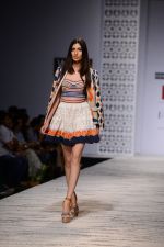 Model walk the ramp for Hemant and Nandita Show on wills day 1 on 8th Oct 2014  (68)_5435612126900.JPG