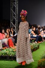 Model walk the ramp for Pero Show on wills day 1 on 8th Oct 2014  (102)_543560be1509f.JPG