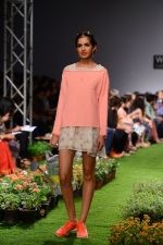Model walk the ramp for Pero Show on wills day 1 on 8th Oct 2014  (114)_543560e853292.JPG