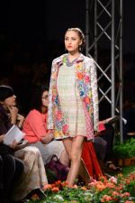 Model walk the ramp for Pero Show on wills day 1 on 8th Oct 2014  (154)_5435617492e89.JPG
