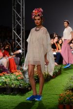 Model walk the ramp for Pero Show on wills day 1 on 8th Oct 2014  (173)_543561b79e62a.JPG