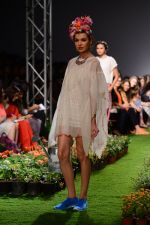Model walk the ramp for Pero Show on wills day 1 on 8th Oct 2014  (174)_543561b9d7907.JPG
