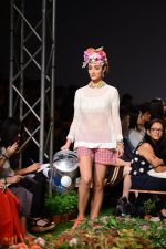 Model walk the ramp for Pero Show on wills day 1 on 8th Oct 2014  (65)_543560171f306.JPG