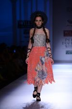Model walk the ramp for geisha designs Show on wills day 1 on 8th Oct 2014 (80)_54355db2850a3.JPG