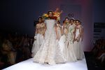 Model walk the ramp for Samant Chauhan Show on wills day 2 on 9th Oct 2014 (148)_54367d53e95de.JPG