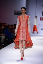 Model walk the ramp for Virtues Show on wills day 2 on 9th Oct 2014 (82)_54367d25671f1.JPG