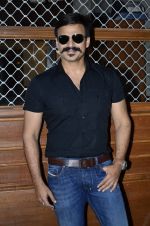 Vivek Oberoi on the sets of Bank Chor in Mumbai on 8th Oct 2014 (3)_54362660d763e.JPG
