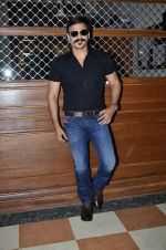 Vivek Oberoi on the sets of Bank Chor in Mumbai on 8th Oct 2014 (4)_5436263030c0e.JPG