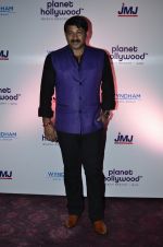 Manoj Tiwari at Planet Hollywood launch announcement in Mumbai on 9th Oct 2014 (2)_54377b0b8f560.JPG