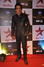 Sonu Sood at Star Plus box Office Awards in Mumbai on 9th Oct 2014 (109)_5437886576e5a.JPG