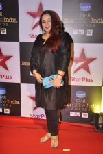 at Star Plus box Office Awards in Mumbai on 9th Oct 2014 (3)_543786e4e826f.JPG
