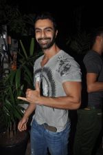 Ashmit Patel at Nido Bar Nights by Butter Events in Mumbai on 10th Oct 2014 (25)_54391f1e8f1e3.JPG