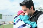 Veena Malik_s son Abram Khan Khattak_s day out (18)_543cc58874bf5.jpg