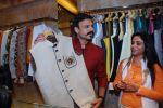 Vivek Oberoi at Kirti rathore store launch in Mumbai on 14th Oct 2014 (99)_543e19a1bdbe7.JPG