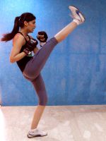 Kriti Sanon practicing an action sequence for her role in the film Singh Is Bling (1)_543ff10011a14.jpg