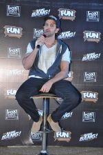Hrithik Roshan graces special Bang Bang show for Kids in Mumbai on 16th Oct 2014 (17)_544117f52cc0d.JPG