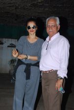 Rekha, Ramesh Sippy at Sonali Cable screening in Sunny Super Sound, Mumbai on 15th Oct 2014 (85)_54410a34c502b.JPG
