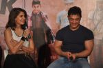 Anushka Sharma, Aamir Khan at PK teaser launch in Mumbai on 22nd Oct 2014 (54)_5448f230dace3.JPG