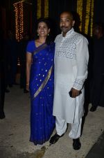 at Amitabh Bachchan and family celebrate Diwali in style on 23rd Oct 2014 (128)_544a4807e2291.JPG