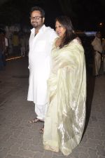 at Amitabh Bachchan and family celebrate Diwali in style on 23rd Oct 2014 (35)_544a47f987112.JPG