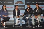 Shah Rukh Khan, Abhishek Bachchan, Vivaan Shah, Sonu Sood, Boman Irani at Happy New Year game launch by Hungama in Taj Land_s End, Mumbai on 27th Oct 2014 (141)_544f76f2997fb.JPG