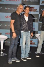 Shahrukh Khan at Happy New Year game launch by Hungama in Taj Land_s End, Mumbai on 27th Oct 2014 (121)_544f76f563f11.JPG