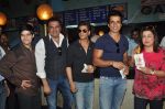Vivaan Shah, Sonu Sood, Shah Rukh Khan, Farah Khan, Boman Irani  with Team of Happy New Year visits Gaiety Cinema in Mumbai on 28th Oct 2014 (46)_54509587797b1.JPG