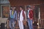 Ranveer Singh, Govinda, Ali Zafar  at the Launch of Nakhriley song from Kill Dil in Mumbai on 31st Oct 2014 (118)_54562cec0e092.JPG