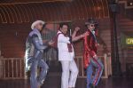 Ranveer Singh, Govinda, Ali Zafar  at the Launch of Nakhriley song from Kill Dil in Mumbai on 31st Oct 2014 (119)_54562ced14894.JPG