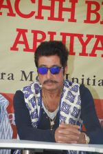 Shakti Kapoor at cleanliness drive by Nahar Group in Powai on 2nd Nov 2014 (39)_54572b3a82cef.JPG