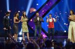 Saif Ali Khan, Ileana D_Cruz, Kalki Koechlin promote Happy Ending on the sets of Raw Stars in Filmcity, Mumbai on 10th Nov 2014 (168)_5461a2a3475a2.JPG