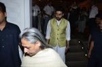 Abhishek Bachchan, Jaya Bachchan at Ravi Chopra prayer meet in Blue Sea on 15th Nov 2014 (149)_54687be0e4d6a.JPG