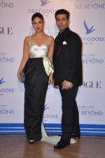 Kareena Kapoor, Karan Johar at Grey Goose India Fly Beyond Awards in Grand Hyatt, Mumbai on 16th Nov 2014 (219)_5469a86e18508.JPG