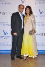 at Grey Goose India Fly Beyond Awards in Grand Hyatt, Mumbai on 16th Nov 2014 (61)_54699e3477ac7.JPG