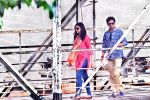 Deepika Padukone and Irrfan Khan on the sets of Piku in Kolkatta on 18th Nov 2014 (2)_546c5c1cbccae.jpg