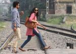 Deepika Padukone and Irrfan Khan on the sets of Piku in Kolkatta on 18th Nov 2014 (5)_546c5c1db5d89.jpg