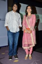 Juhi Chawla, Nagesh Kukunoor at the launch of India_s first online portal on Child Sexual Abuse called www.aarambhindia.org on 18th Nov 2014 (20)_546c7f96c3dab.JPG
