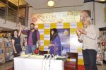 Sudhir Mishra, Arunoday Singh at Nidhie Sharma book launch in Crossword, Mumbai on 18th Nov 2014 (35)_546c5bbc7cff0.JPG