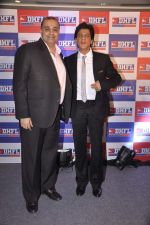 Shahrukh Khan announced as the Brand Ambassador of DHFl in Trident, BKC on 20th Nov 2014 (27)_546f6ca313b92.JPG