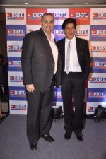 Shahrukh Khan announced as the Brand Ambassador of DHFl in Trident, BKC on 20th Nov 2014 (29)_546f6ca4ca118.JPG